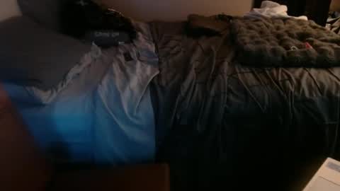 tgrizzthestarseed online show from April 12, 7:13 am