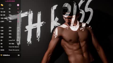 Snapshot of th_russ chatting on December 27, 4:43 pm INSTAGRAM Th1rss online show from December 27, 4:43 pm