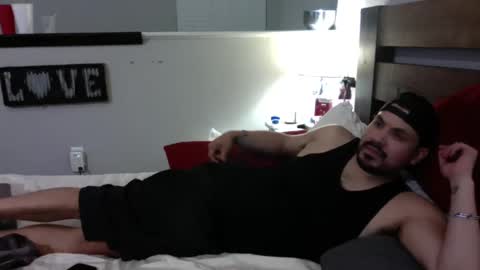 Snapshot of thaboys88 chatting on November 7, 2:11 am thaboys88 online show from November 7, 2:11 am