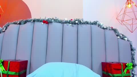 Thaily online show from December 16, 10:34 pm