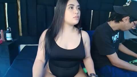 Snapshot of thaisadara24 chatting on November 7, 4:07 pm T H A I S online show from November 7, 4:07 pm