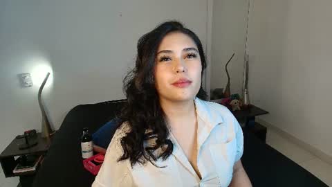 Snapshot of thaisadara24 chatting on July 30, 9:58 pm T H A I S online show from July 30, 9:58 pm