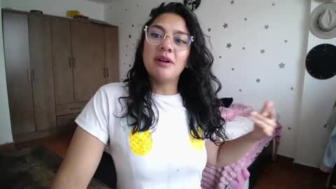    online show from December 4, 6:49 pm