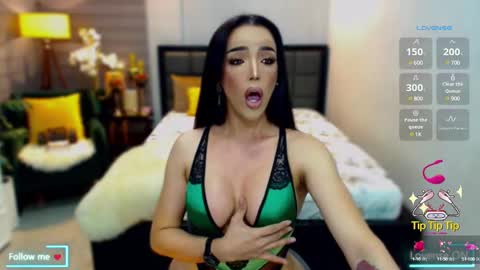 T H A L I A online show from December 26, 5:04 am
