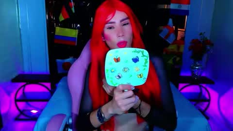 Snapshot of thamara_roberts chatting on June 19, 12:31 pm thamara_roberts online show from June 19, 12:31 pm