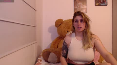   online show from February 17, 10:23 am