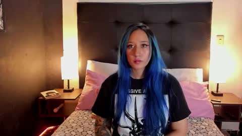 Thamy online show from February 12, 2:50 am