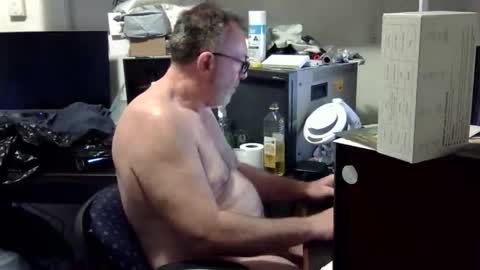 thang5545 online show from September 10, 3:06 am