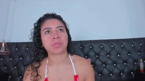 thara webstter online show from December 23, 11:36 am