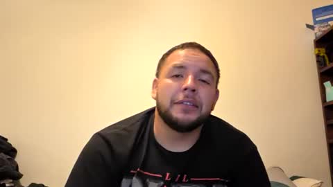 Snapshot of thatguymichael93 chatting on July 22, 6:16 am thatguymichael93 online show from July 22, 6:16 am