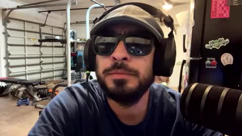 thatmiaguy online show from October 8, 10:46 am