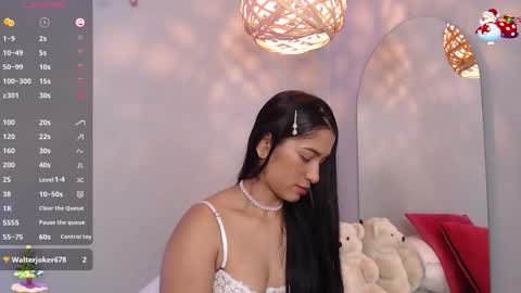 THAYSSA ROSS online show from December 19, 3:08 pm