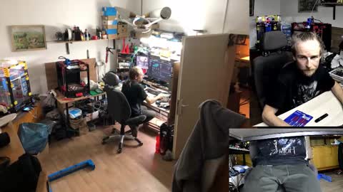 Snapshot of the0archon chatting on November 11, 4:18 pm Michal online show from November 11, 4:18 pm