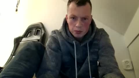 Dennis online show from December 13, 7:53 pm