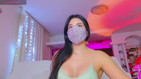 Snapshot of the__sabenna chatting on June 17, 5:58 pm Madina online show from June 17, 5:58 pm
