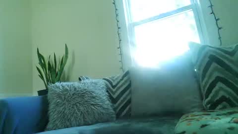 The Cream Team VA online show from October 20, 8:42 pm