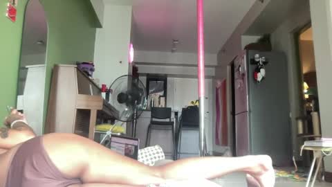 the_emmarouge online show from April 11, 1:10 am