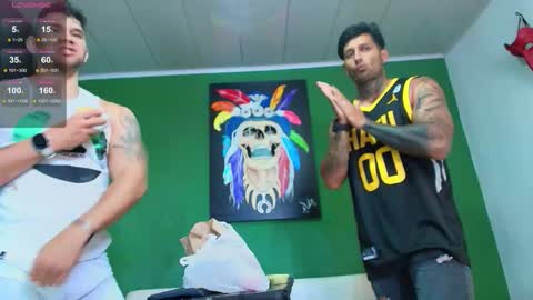 SCOTT  THEO  KAMERON  GENDERSON online show from December 5, 3:09 pm