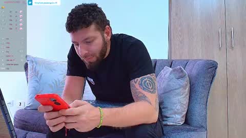 SCOTT  THEO  KAMERON  GENDERSON online show from July 28, 8:52 pm