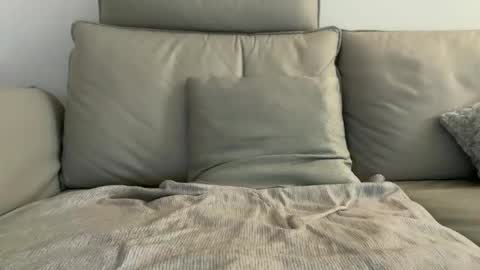 Snapshot of the_horny_engineer chatting on November 9, 4:38 pm mophie online show from November 9, 4:38 pm