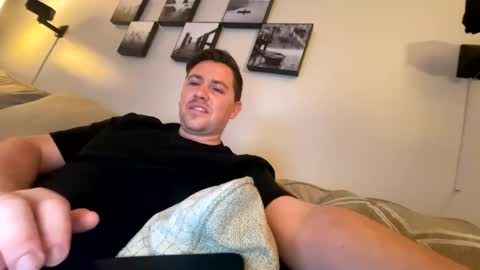 the_hundreds online show from September 15, 4:45 am