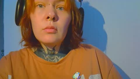 Snapshot of the_ice_owl chatting on March 4, 8:53 am the_ice_owl online show from March 4, 8:53 am