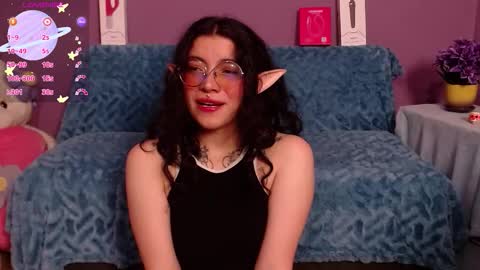 Snapshot of the_lilith_dream chatting on February 25, 8:13 am lilith online show from February 25, 8:13 am