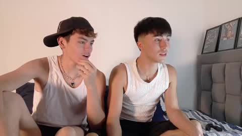 the_lionss online show from April 23, 9:39 pm
