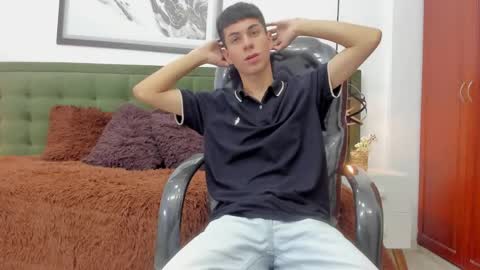 Snapshot of the_mark_king chatting on January 18, 5:06 pm T H E M A R K K I N G online show from January 18, 5:06 pm