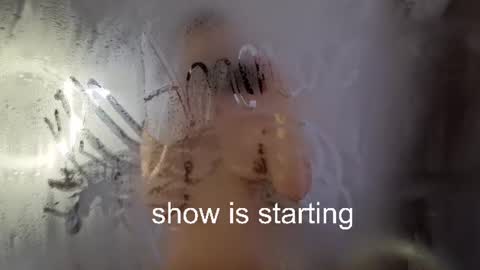 Snapshot of the_pussy_boulevard chatting on June 14, 7:05 pm Anna online show from June 14, 7:05 pm