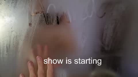 Snapshot of the_pussy_boulevard chatting on June 20, 10:45 pm Anna online show from June 20, 10:45 pm