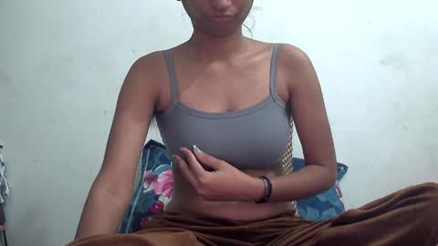 Snapshot of the_right_girl chatting on December 23, 5:16 am Suzan Sexy online show from December 23, 5:16 am