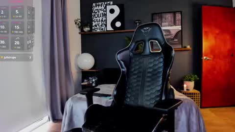 walkers online show from January 10, 2:08 pm