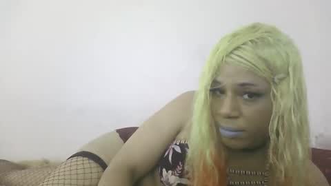 Snapshot of thea_aphrodite_goddess chatting on May 17, 2:46 pm thea_aphrodite_goddess online show from May 17, 2:46 pm