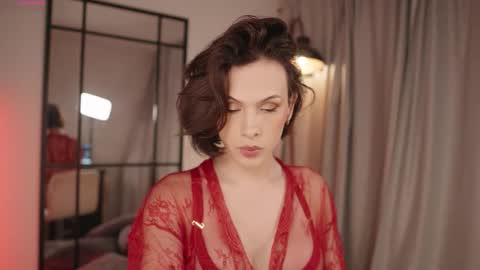 Thea online show from December 14, 12:27 am