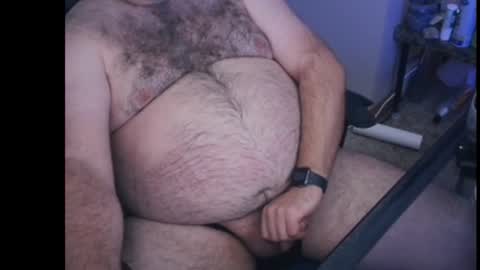 Snapshot of thebearking69 chatting on November 19, 6:02 am The Bear King online show from November 19, 6:02 am