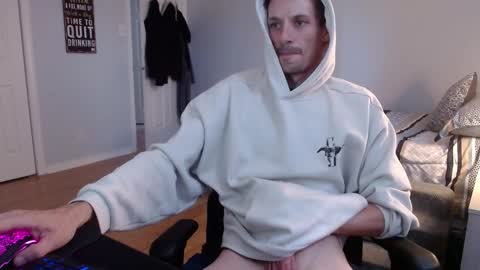 Snapshot of thebigbamboo26 chatting on October 18, 7:03 pm thebigbamboo26 online show from October 18, 7:03 pm