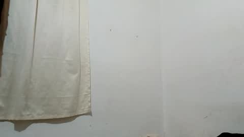 thebluesky_18 online show from November 13, 3:49 am