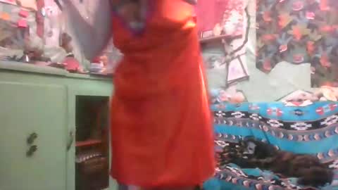 Snapshot of thecannibalsalt chatting on November 1, 1:18 am thecannibalsalt online show from November 1, 1:18 am