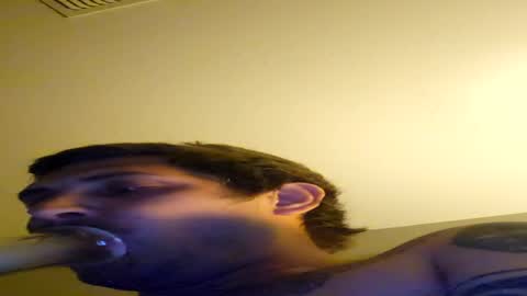 Snapshot of thecolorclear chatting on June 17, 4:37 am thecolorclear online show from June 17, 4:37 am