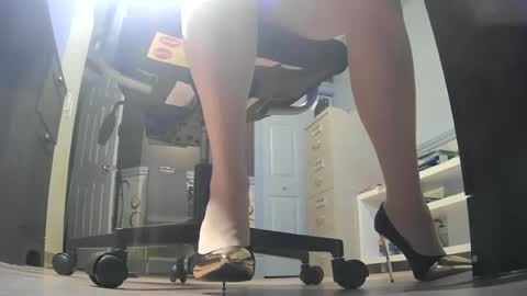 Snapshot of thecowboy_74 chatting on July 1, 1:40 am thecowboy_74 online show from July 1, 1:40 am