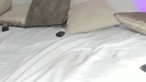 Thedol1 online show from March 9, 7:34 am