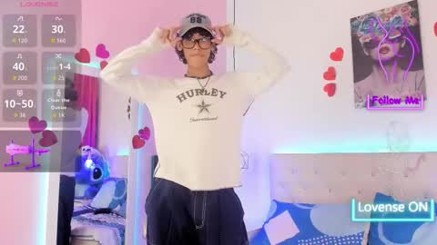 ethan online show from October 17, 7:49 pm