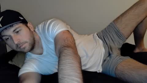 Theetwohander online show from January 2, 2:43 am