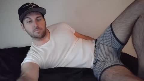 Theetwohander online show from February 22, 7:01 pm