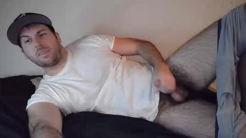 Theetwohander online show from March 22, 3:10 am