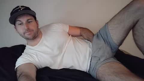 Theetwohander online show from April 1, 3:09 pm