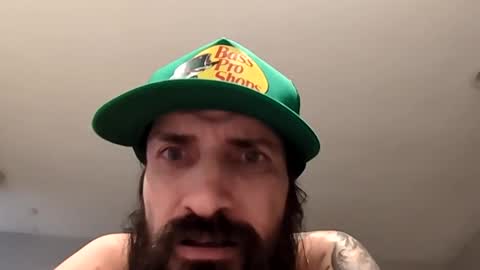 Snapshot of theh4iryfi5h chatting on February 20, 9:10 am theh4iryfi5h online show from February 20, 9:10 am