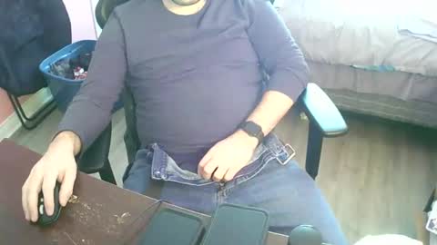 Mike D. online show from February 7, 4:46 pm
