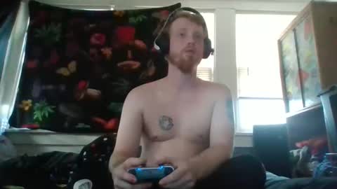 Snapshot of thehotfoxdd chatting on September 24, 10:02 pm fuzzyfox online show from September 24, 10:02 pm